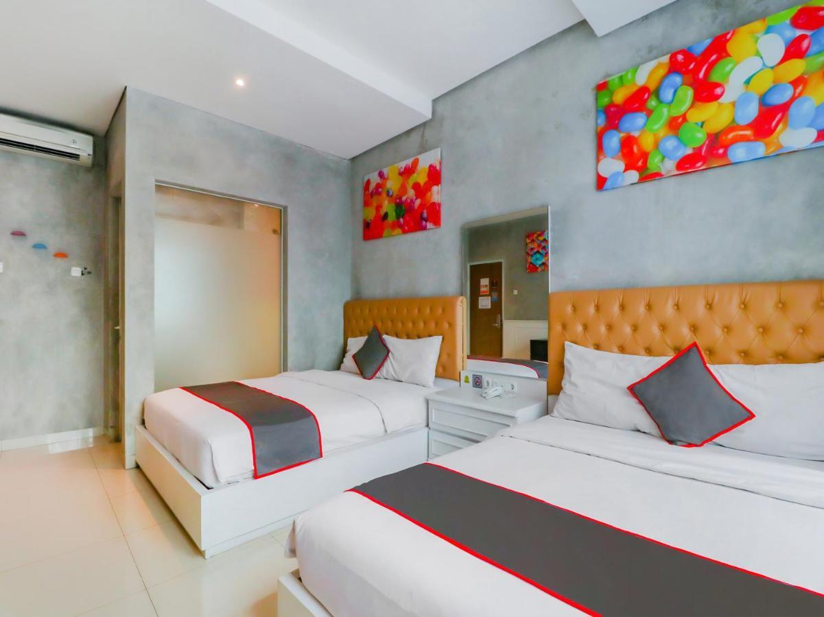 Super Oyo Collection O 31 The Batik Bed And Coffee Bandung Hotel Buitenkant foto