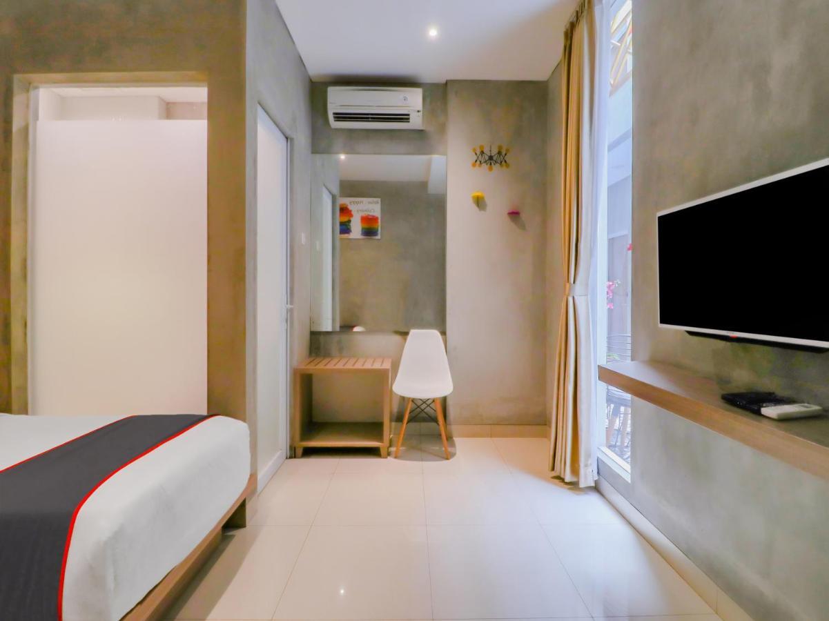 Super Oyo Collection O 31 The Batik Bed And Coffee Bandung Hotel Buitenkant foto