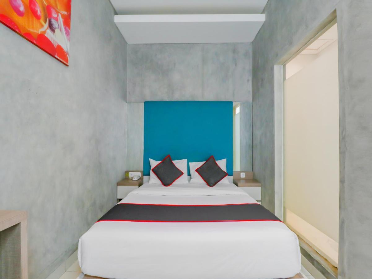 Super Oyo Collection O 31 The Batik Bed And Coffee Bandung Hotel Buitenkant foto