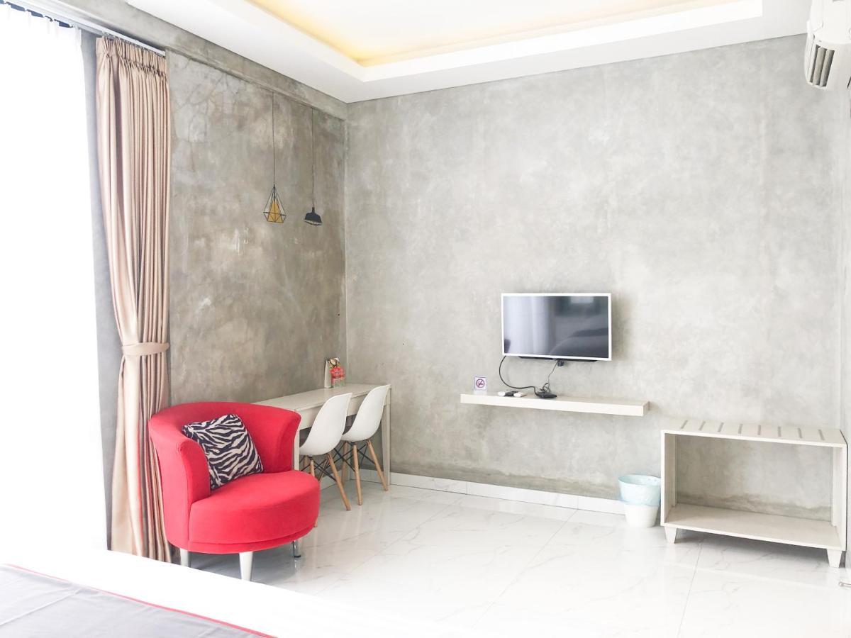 Super Oyo Collection O 31 The Batik Bed And Coffee Bandung Hotel Buitenkant foto