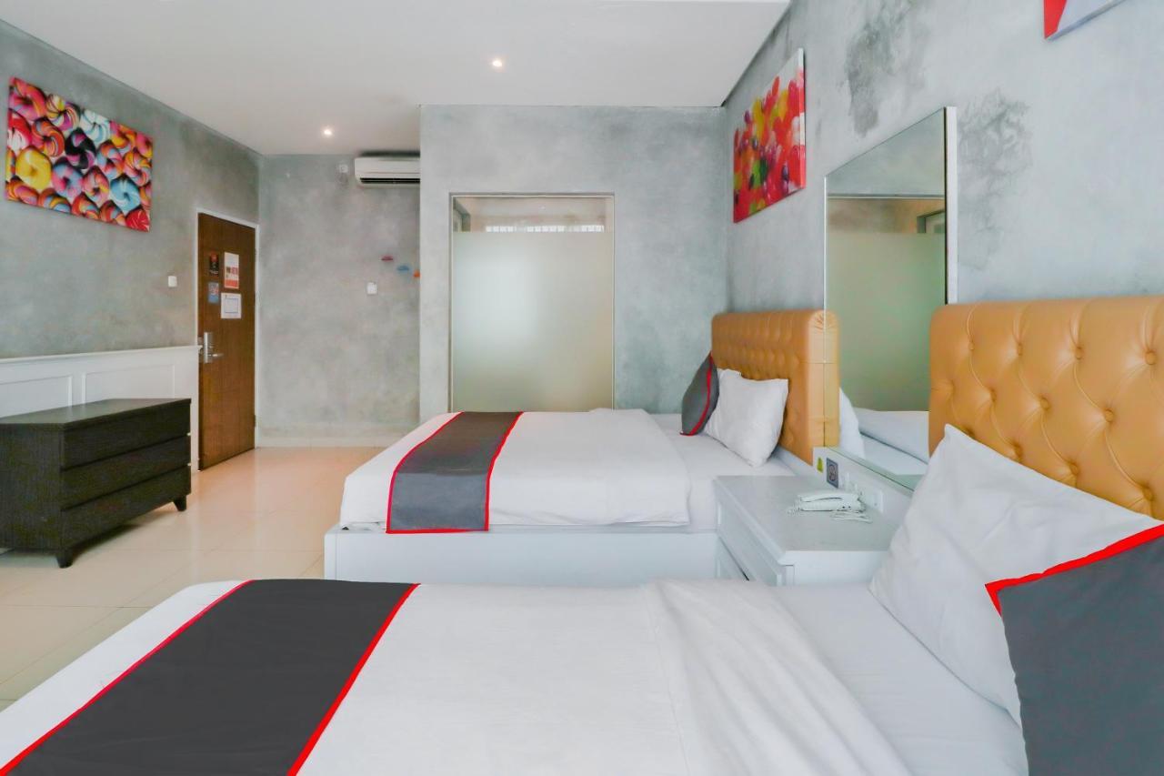 Super Oyo Collection O 31 The Batik Bed And Coffee Bandung Hotel Buitenkant foto